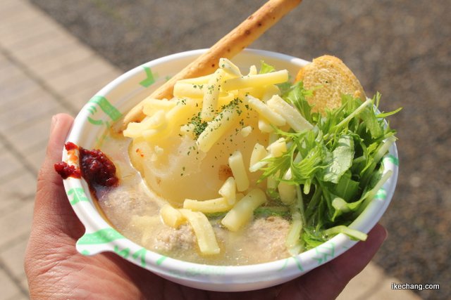 写真：じゃがバター鍋（モンテディオ山形×ギラヴァンツ北九州）