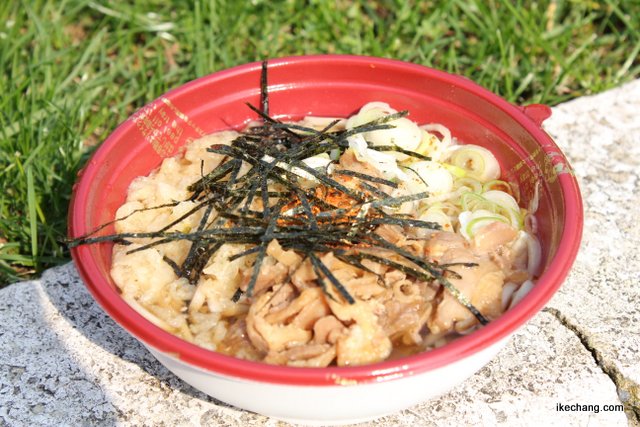写真：酒井製麺の肉そば（モンテディオ山形×ギラヴァンツ北九州）