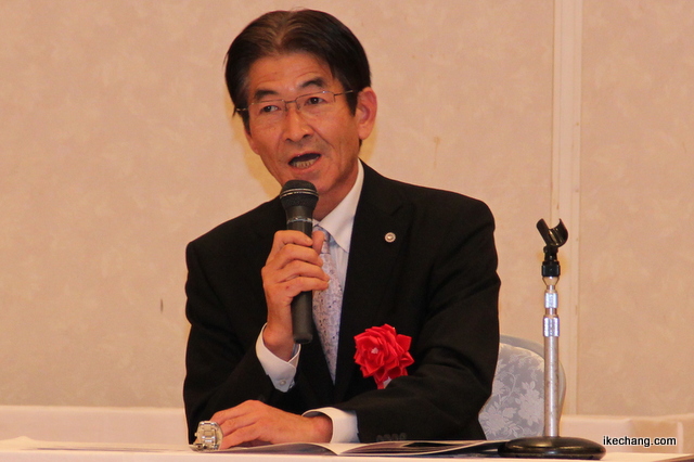 写真：市村裕幸・兵庫県加古川市副市長（全国将棋サミット2015）