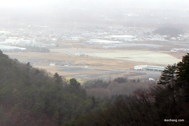 写真：鈴立山若松寺から見た山口西工業団地