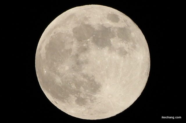 画像：5月の満月 フラワームーン