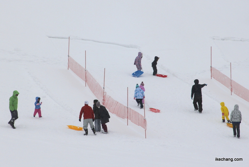 画像：天童高原スキー場のソリ乗り場