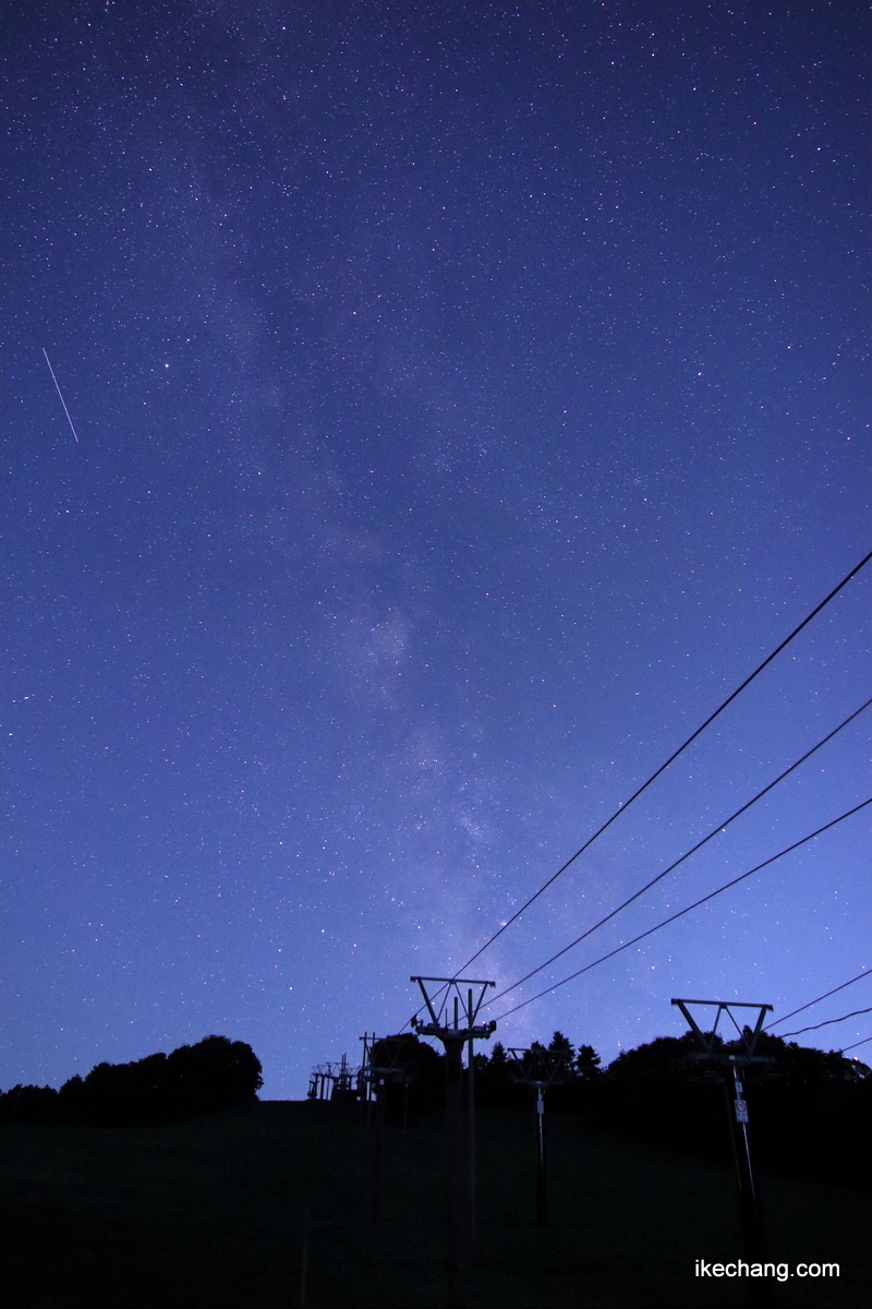 写真：天童高原スキー場からは天の川も肉眼で見えます