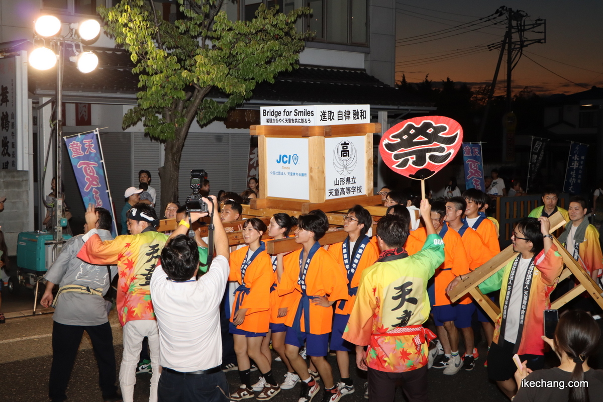 写真：