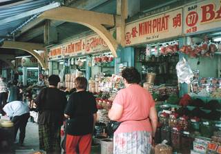 ビン・タイ市場 2